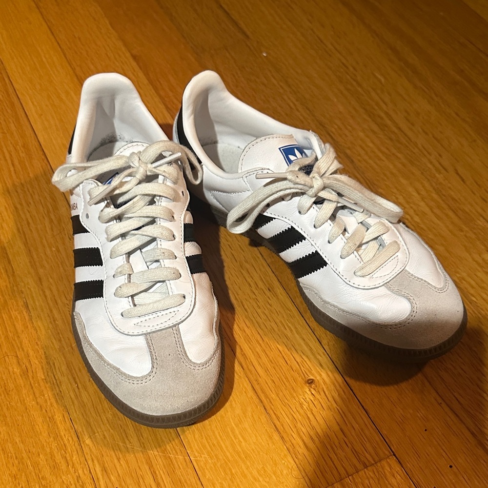 Adidas Sambas